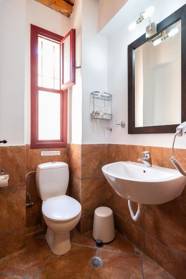 Lively Lofts By The Varos Residences Esterno foto